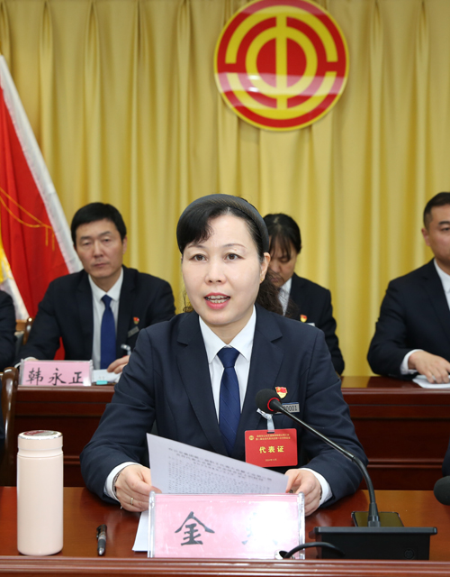 洛陽(yáng)公交集團(tuán)第二屆職工代表大會(huì)暨工會(huì)第二屆會(huì)員代表大會(huì)第一次全體會(huì)議勝利召開(kāi)02